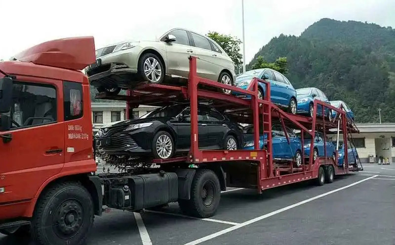 轎車(chē)運輸